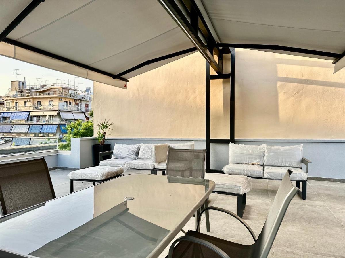 T&T Luxury Apartments - Rooftop Jacuzzi Афіни Екстер'єр фото